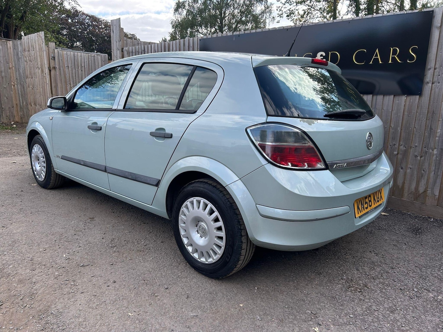 Used Vauxhall Astra 2009 for sale - 76607535: Photo 4