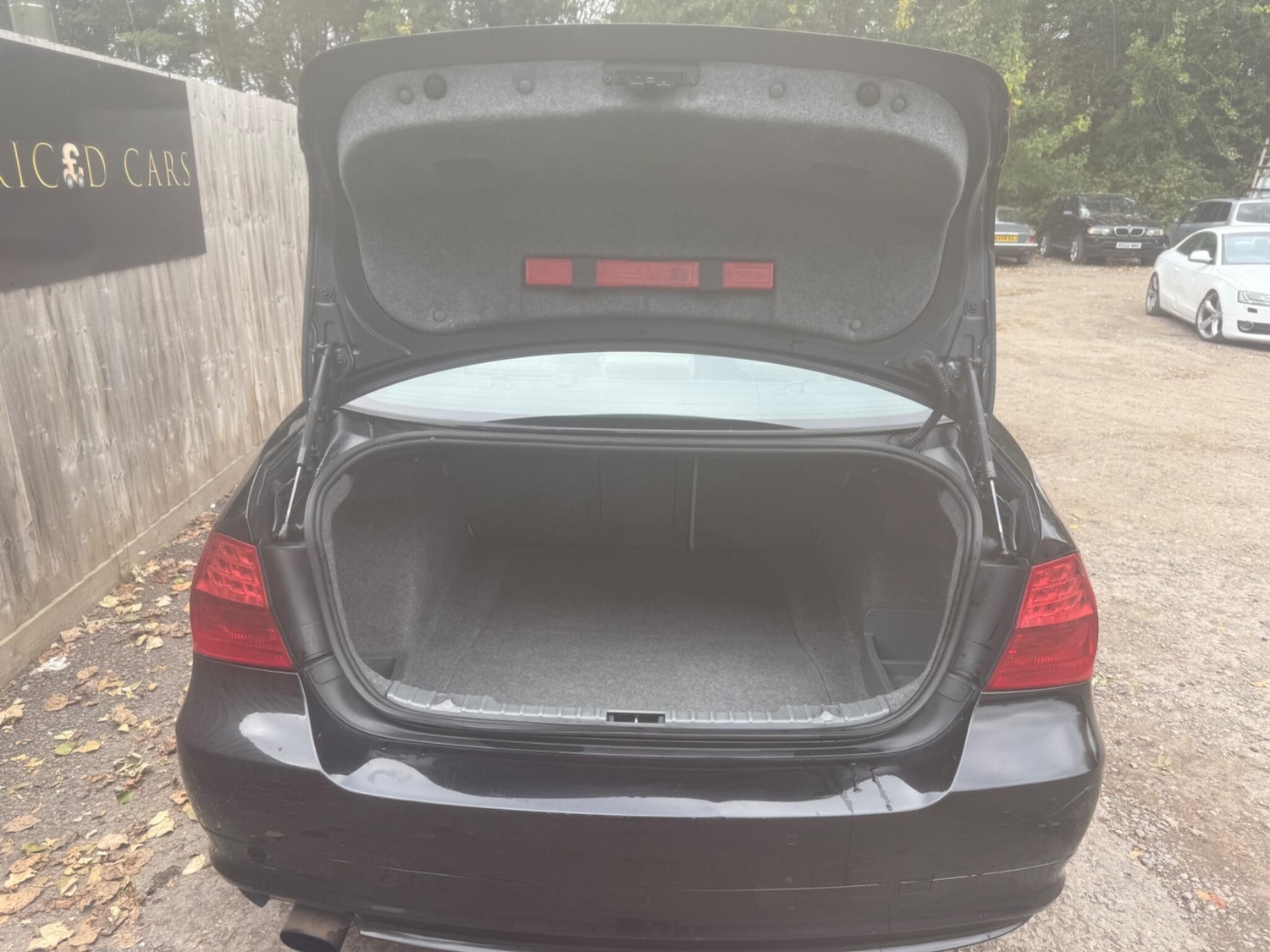 Used BMW 3 Series 2010 for sale - 76607245: Photo 14