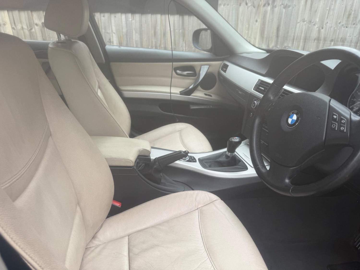 Used BMW 3 Series 2010 for sale - 76607245: Photo 7