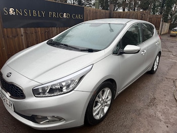 Used Kia Ceed 2012 for sale - 76952742: Photo