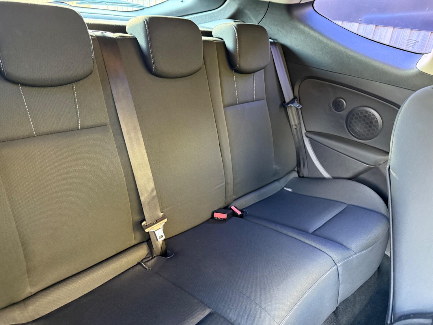 Used Renault Megane 2010 for sale - 76607448: Photo 11