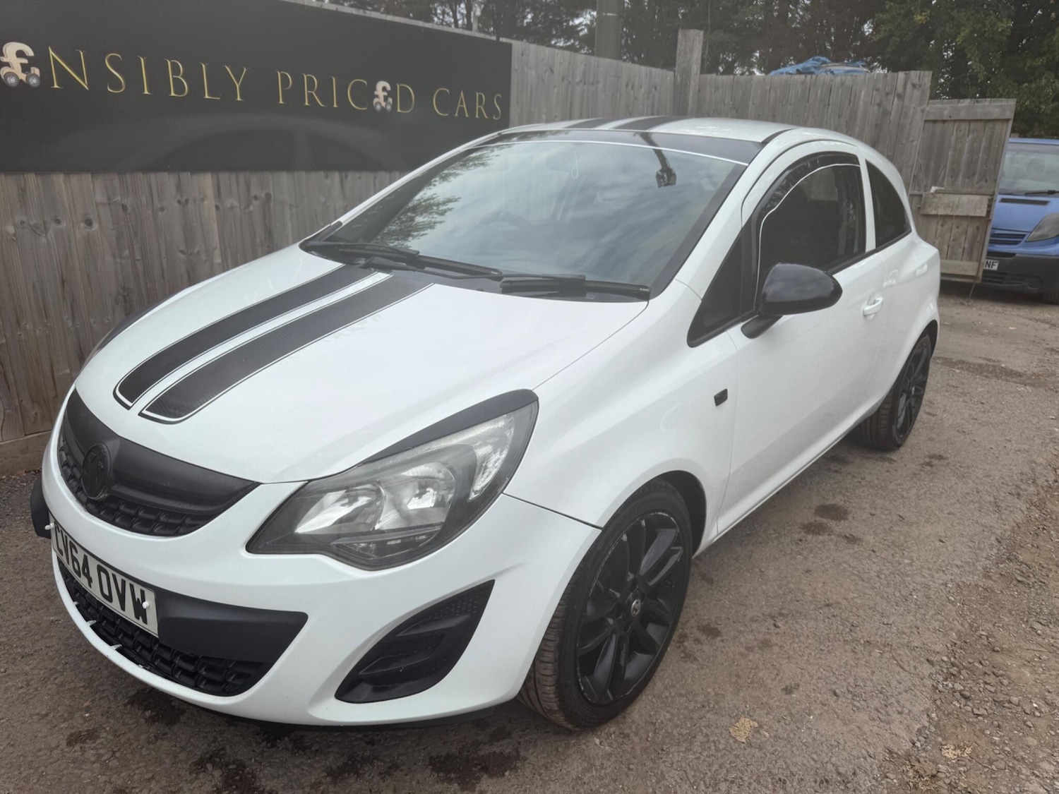 Used Vauxhall Corsa 2014 for sale - 76608507: Photo 3