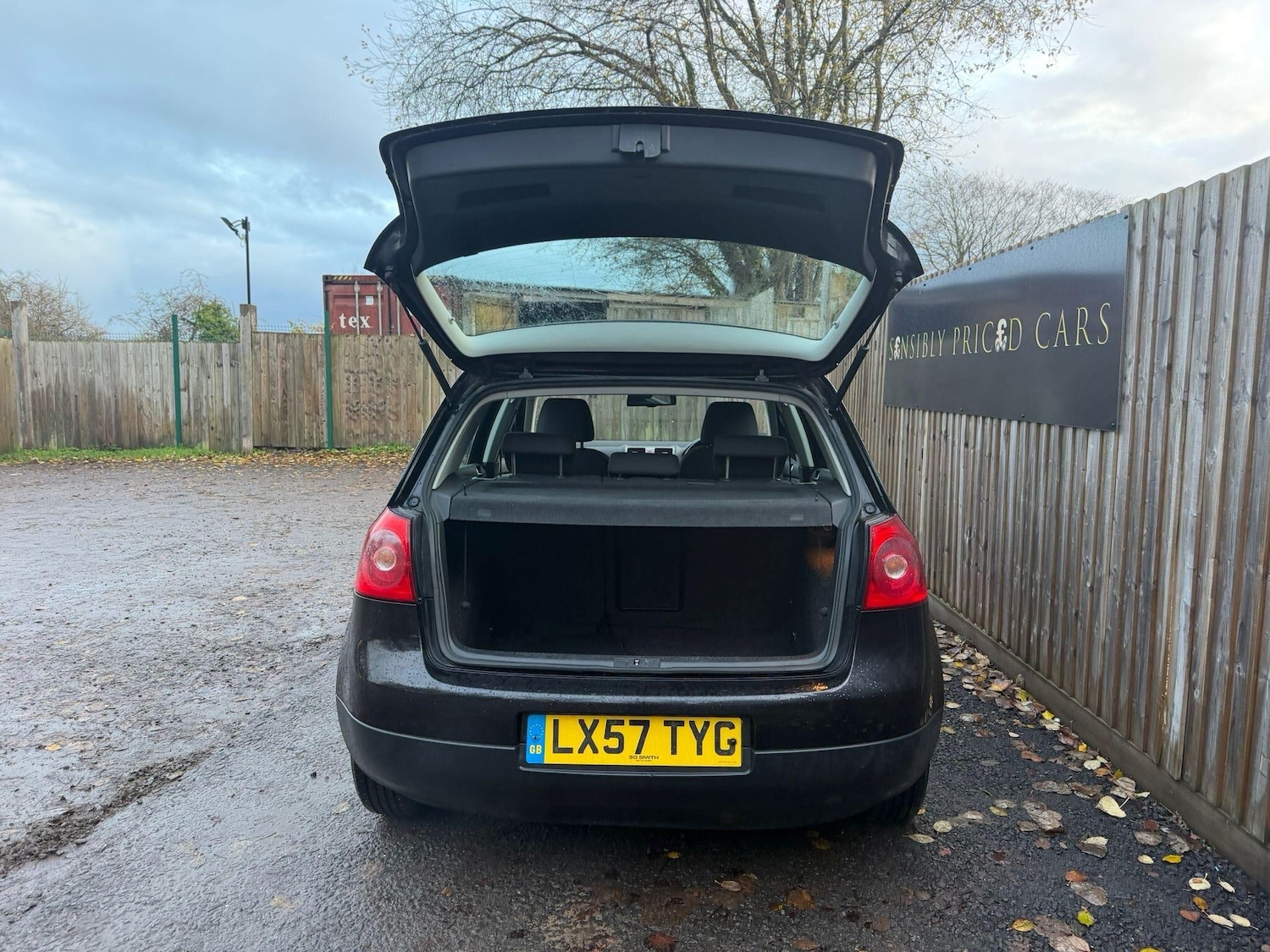 Used Volkswagen Golf 2007 for sale - 76742637: Photo 6