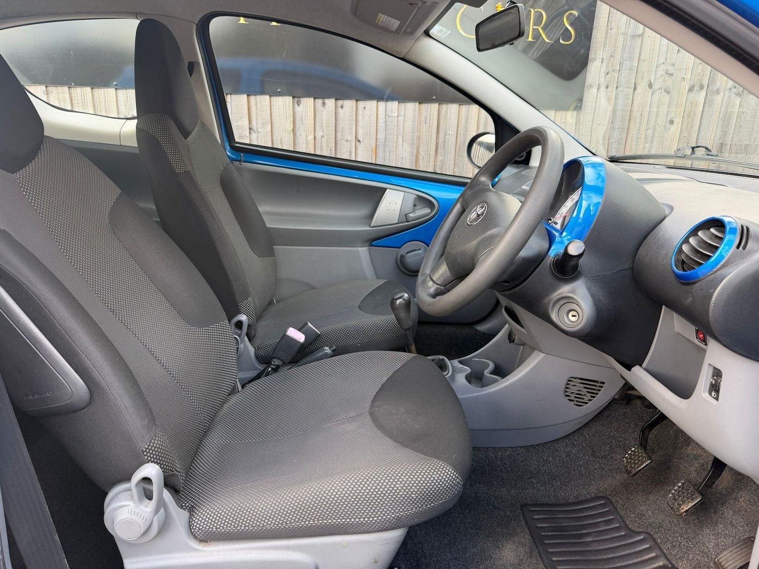 Used Toyota AYGO 2009 for sale - 76771656: Photo 9