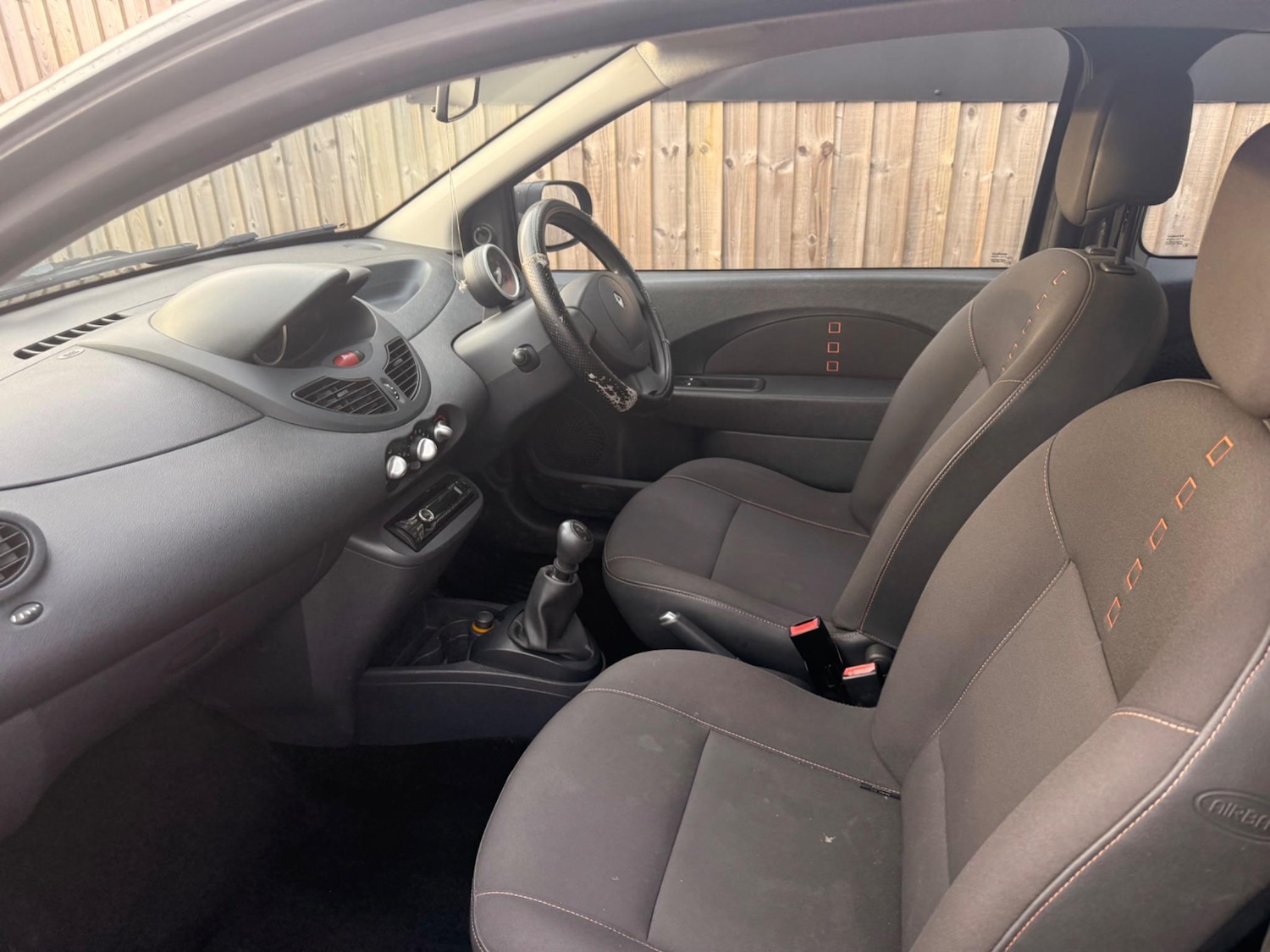 Used Renault Twingo 2010 for sale - 76608067: Photo 13