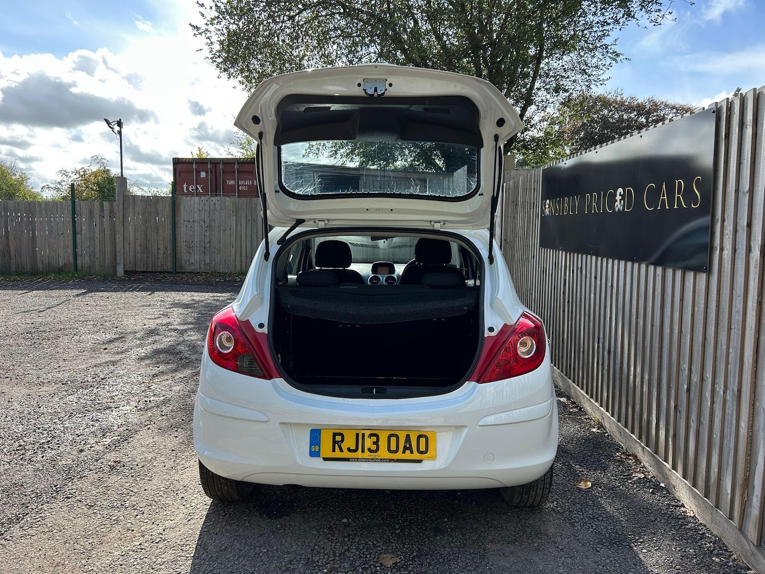 Used Vauxhall Corsa 2013 for sale - 76607055: Photo 7