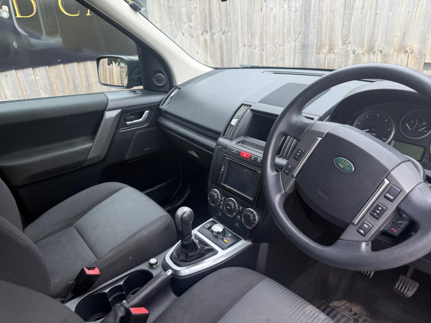 Used Land Rover Freelander 2010 for sale - 76607238: Photo 9