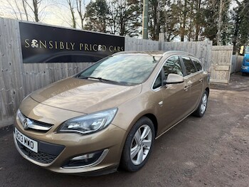 Used Vauxhall Astra 2013 for sale - 77081649: Photo
