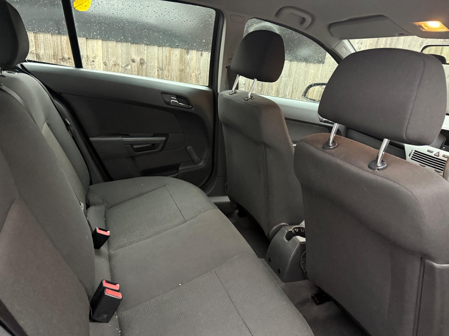 Used Vauxhall Astra 2010 for sale - 76824410: Photo 10