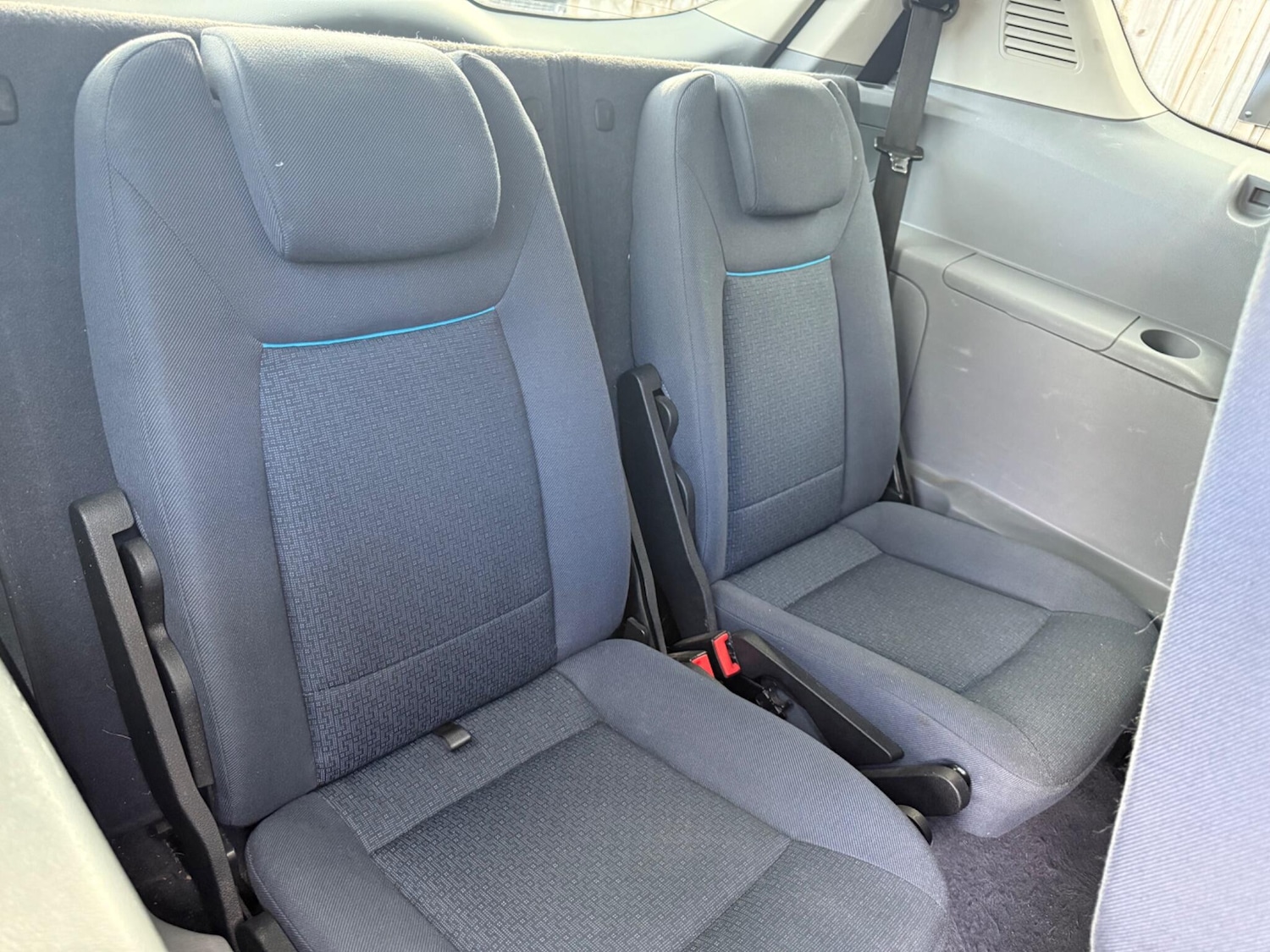 Used Ford S-Max 2010 for sale - 76608502: Photo 11