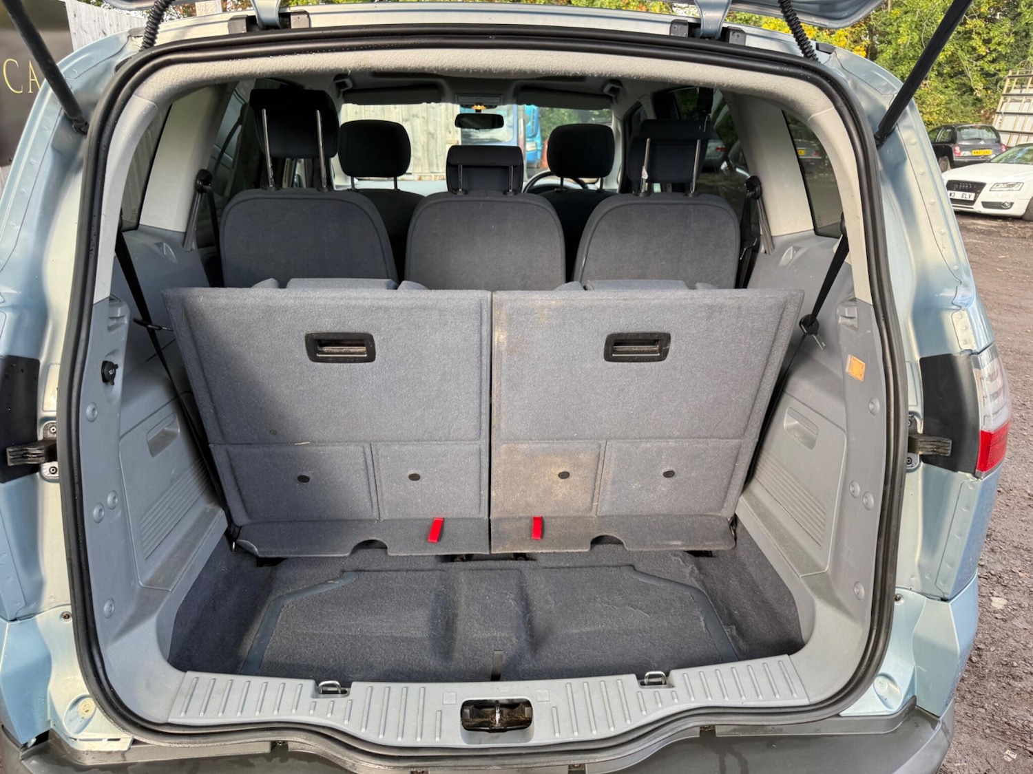 Used Ford S-Max 2010 for sale - 76608502: Photo 13