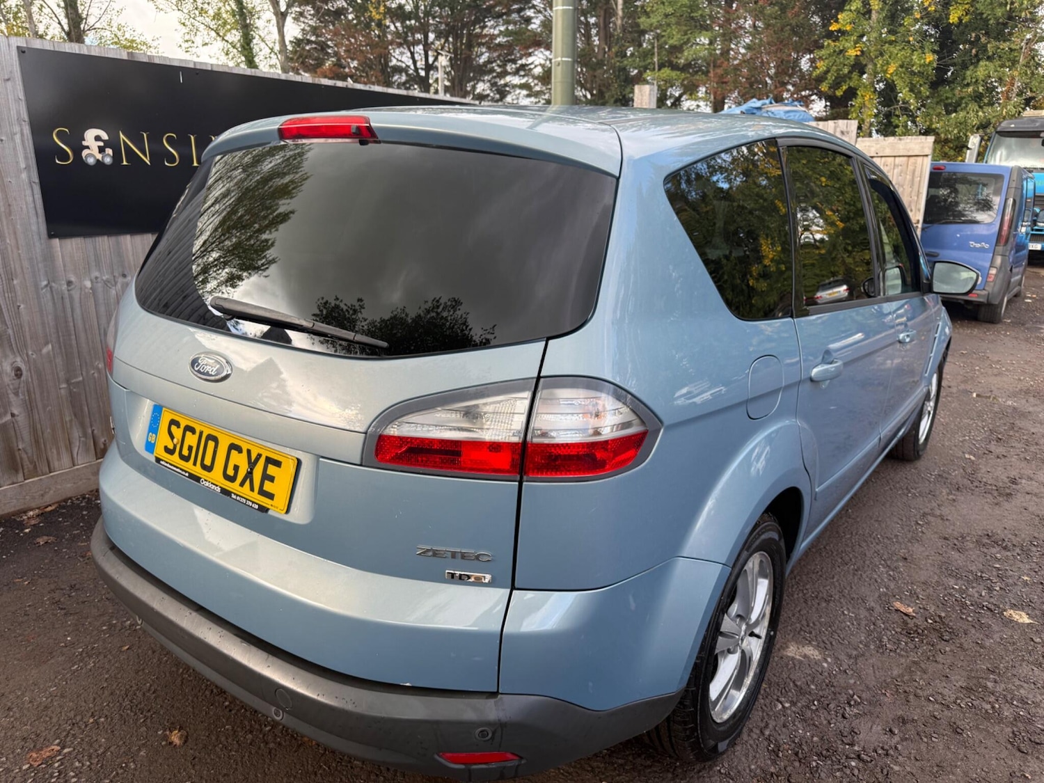 Used Ford S-Max 2010 for sale - 76608502: Photo 8