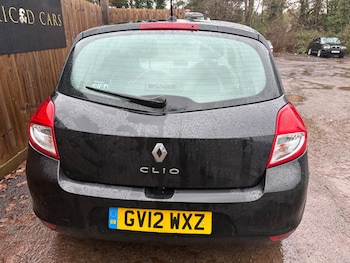 Used Renault Clio 2012 for sale - 76952743: Photo