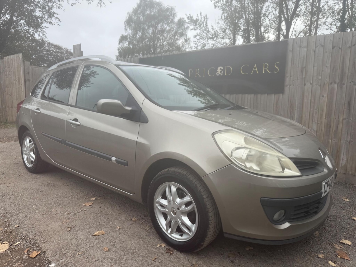 Used Renault Clio 2008 for sale - 76608083: Photo 1