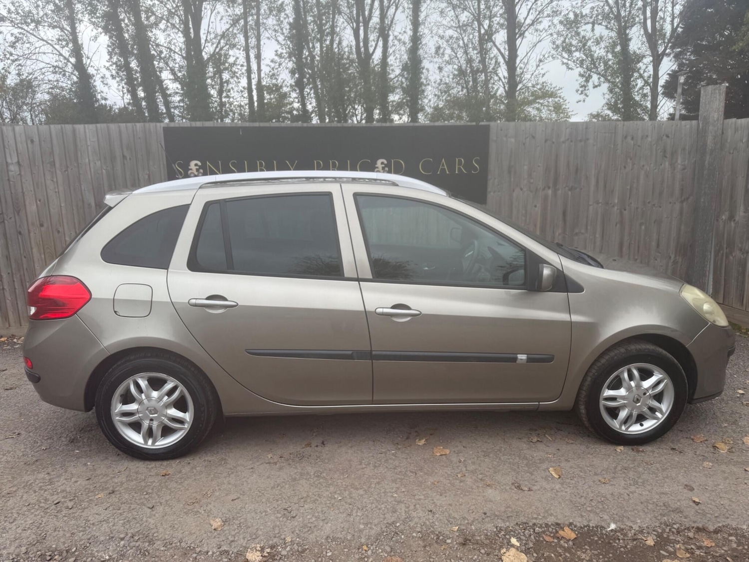 Used Renault Clio 2008 for sale - 76608083: Photo 7