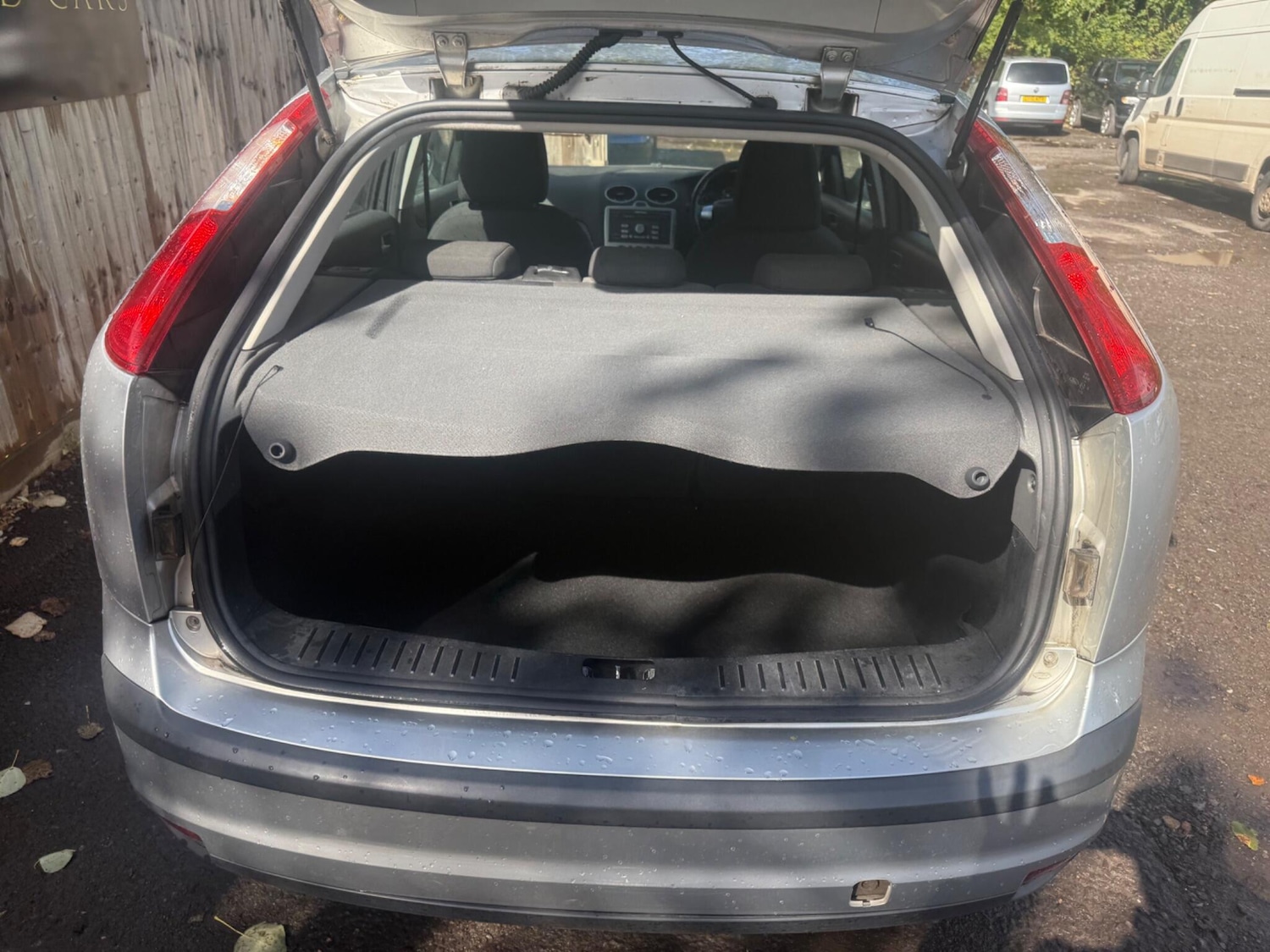 Used Ford Focus 2006 for sale - 76607071: Photo 12