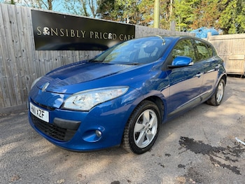 Used Renault Megane 2011 for sale - 76608125: Photo