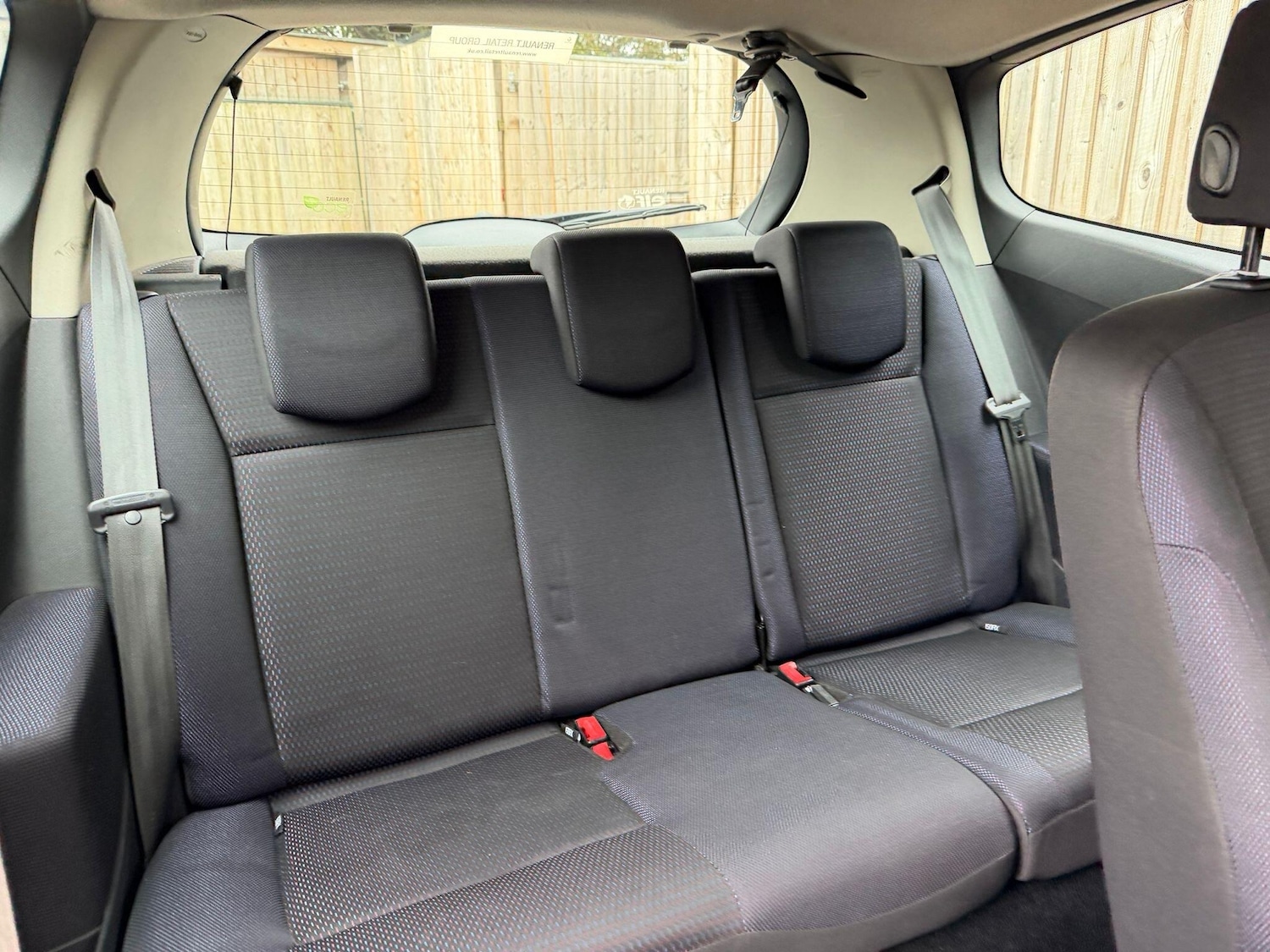 Used Renault Clio 2009 for sale - 76607279: Photo 12