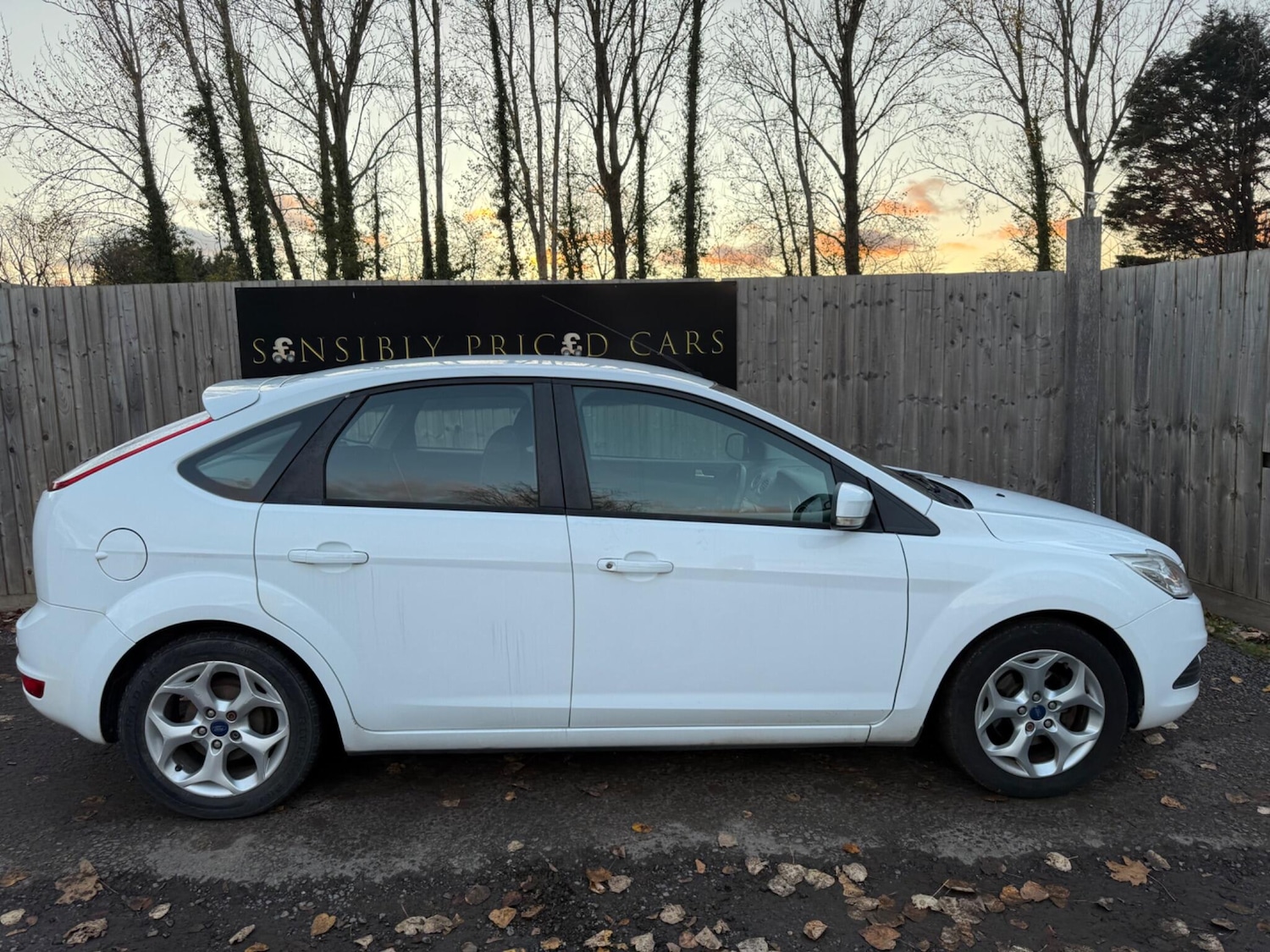 Used Ford Focus 2011 for sale - 76633438: Photo 7
