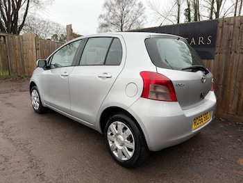 Used Toyota Yaris 2006 for sale - 76952267: Photo