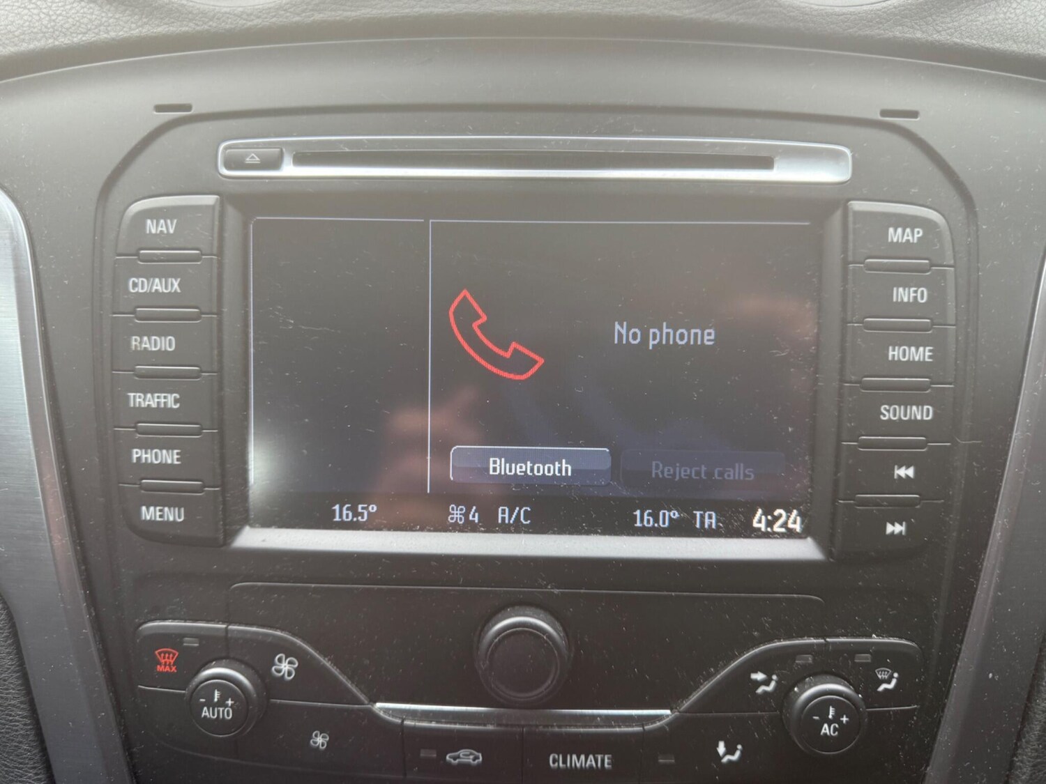 Used Ford Mondeo 2011 for sale - 76608319: Photo 17