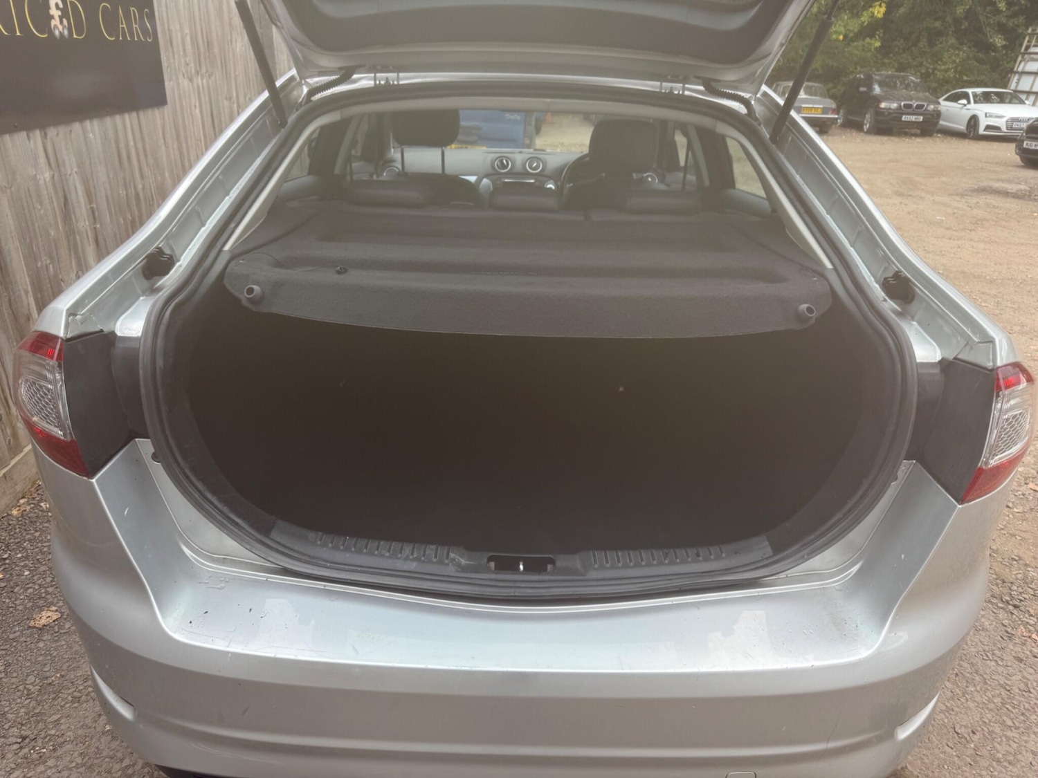 Used Ford Mondeo 2011 for sale - 76608319: Photo 20