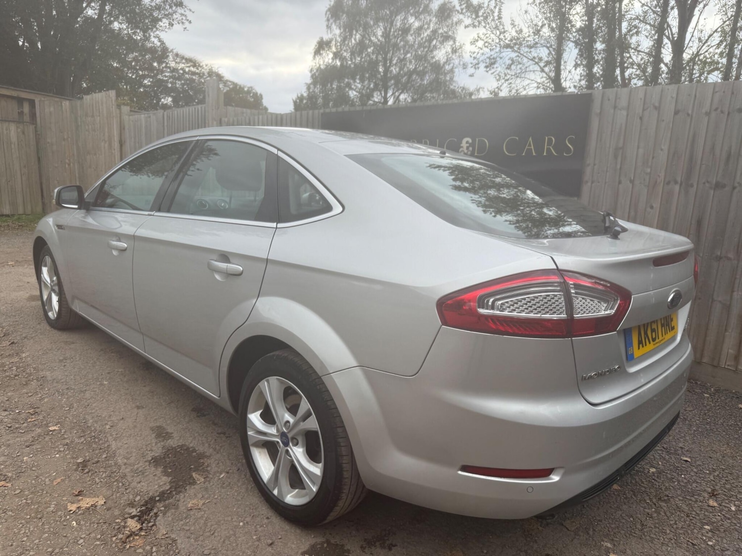Used Ford Mondeo 2011 for sale - 76608319: Photo 4