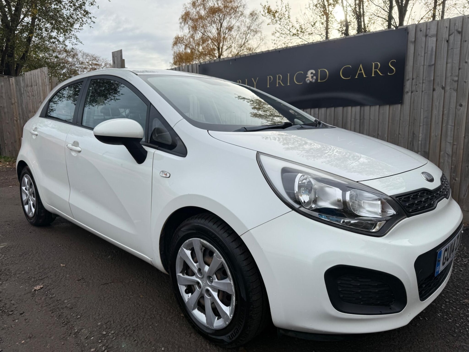 Used Kia Rio 2014 for sale - 76607476: Photo 1