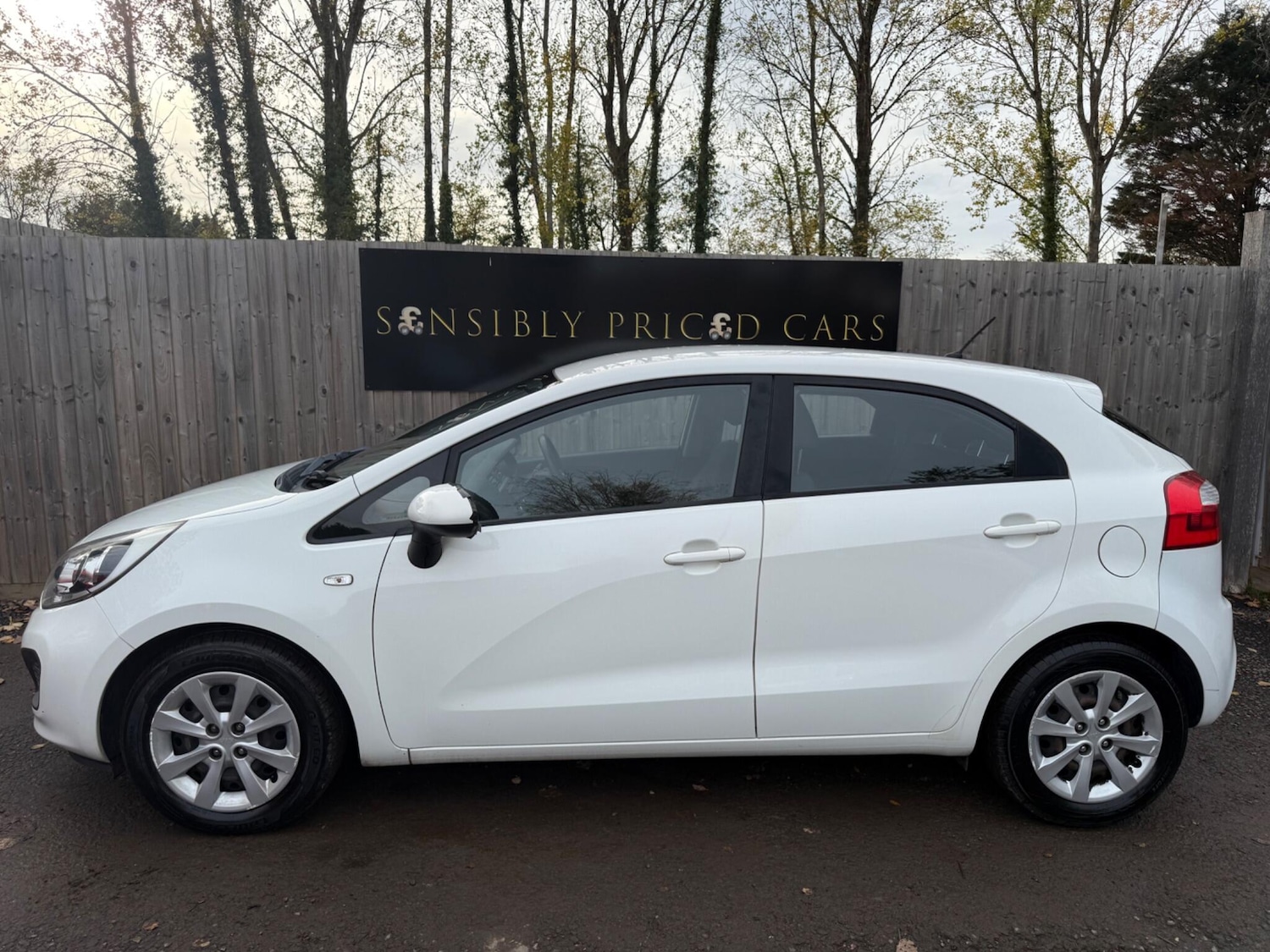 Used Kia Rio 2014 for sale - 76607476: Photo 5