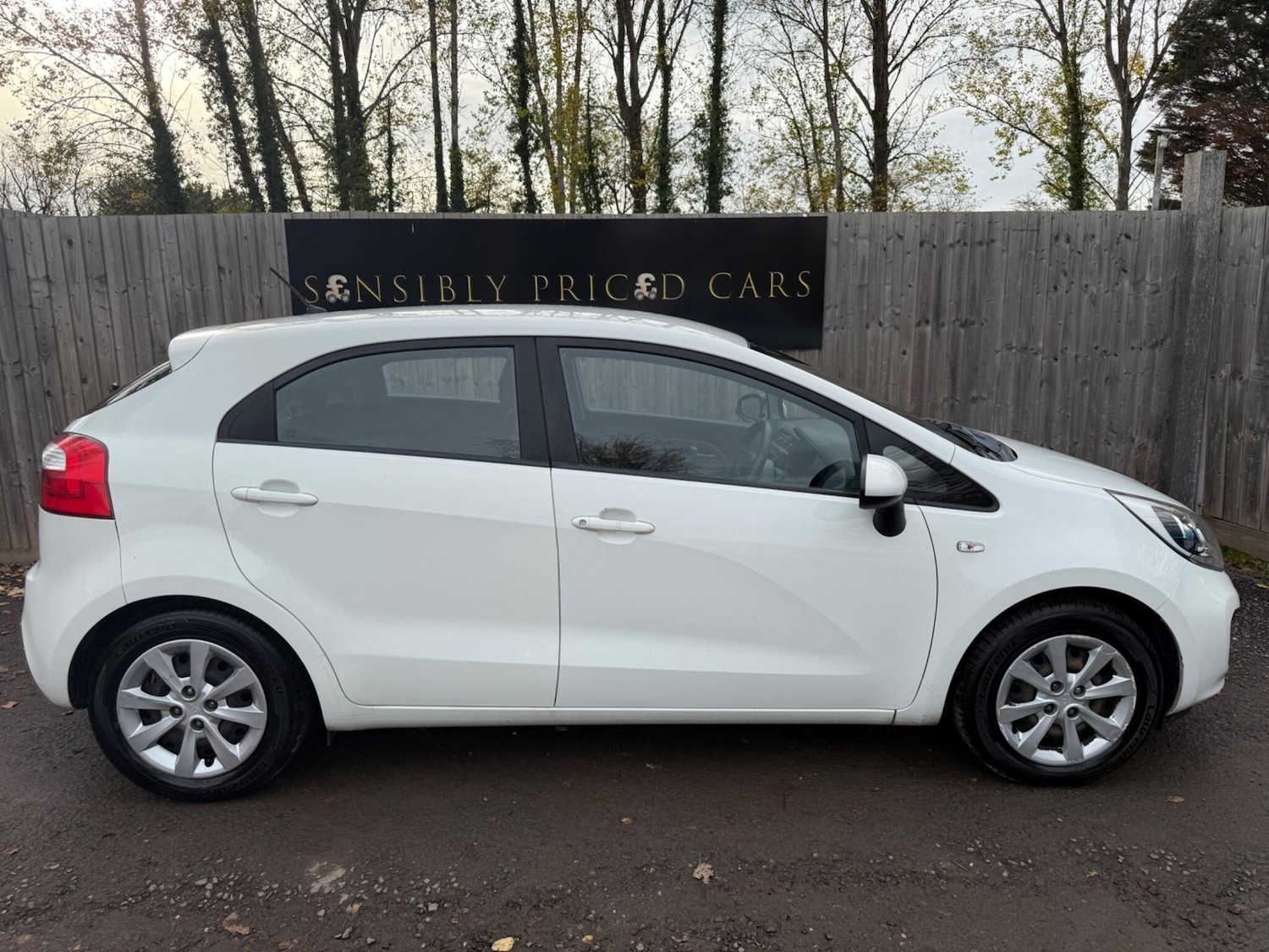 Used Kia Rio 2014 for sale - 76607476: Photo 6