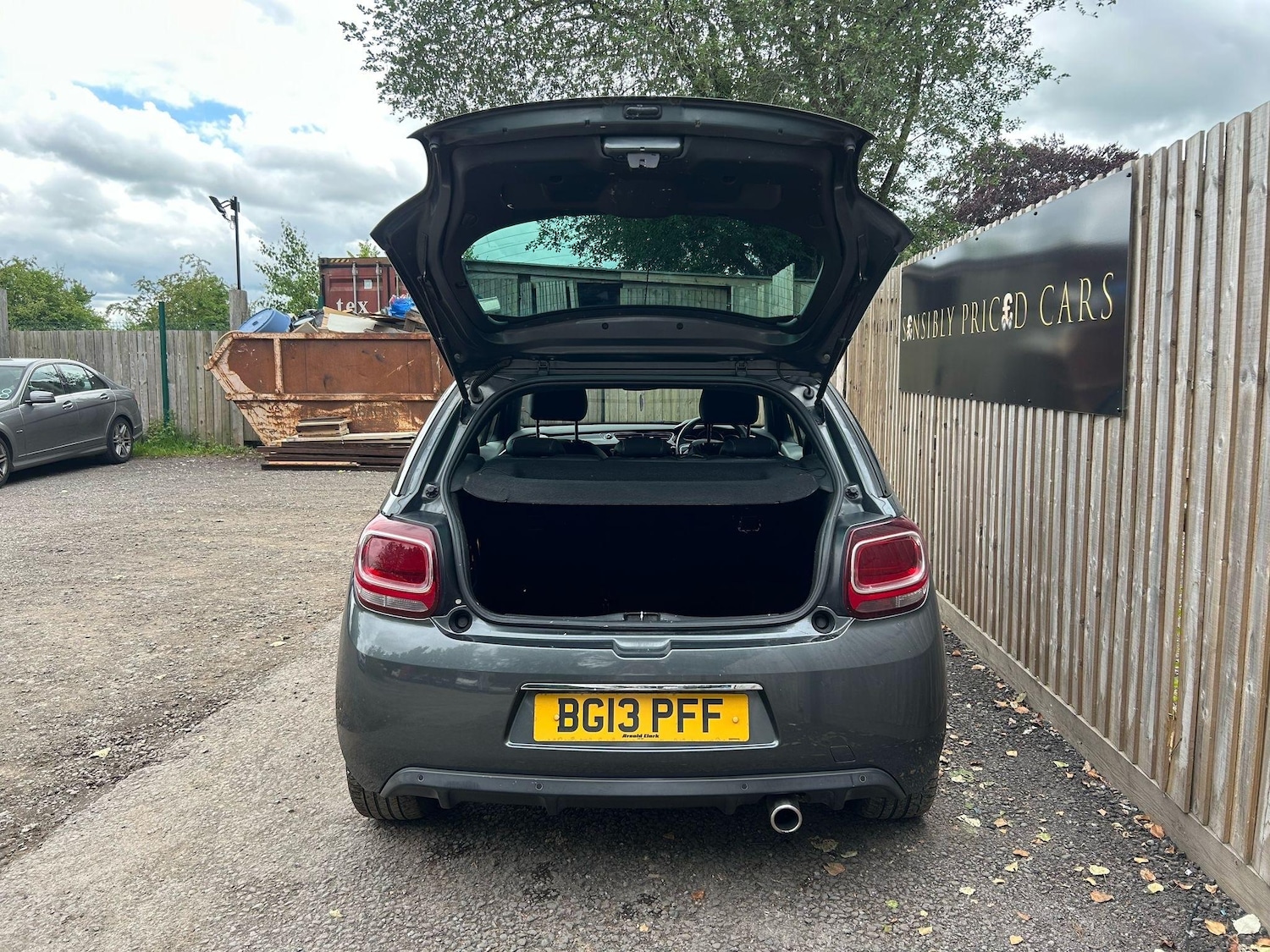 Used Citroen DS3 2013 for sale - 76608580: Photo 13