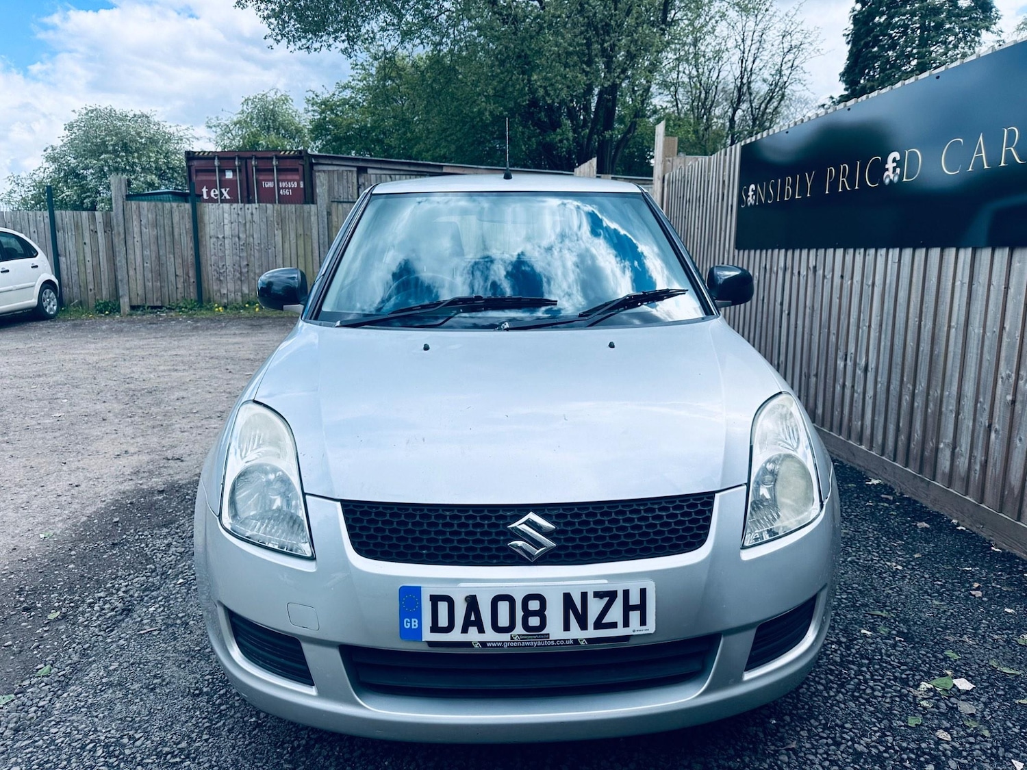 Used Suzuki Swift 2008 for sale - 77202797: Photo 2