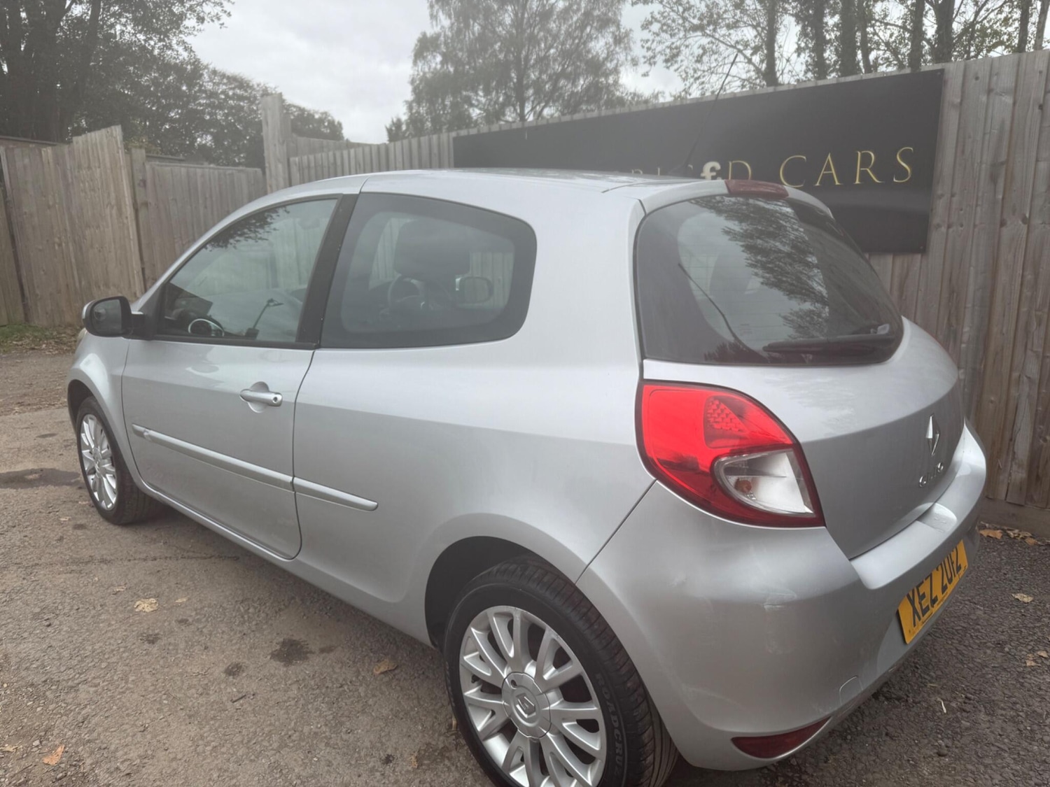 Used Renault Clio 2009 for sale - 76607608: Photo 4