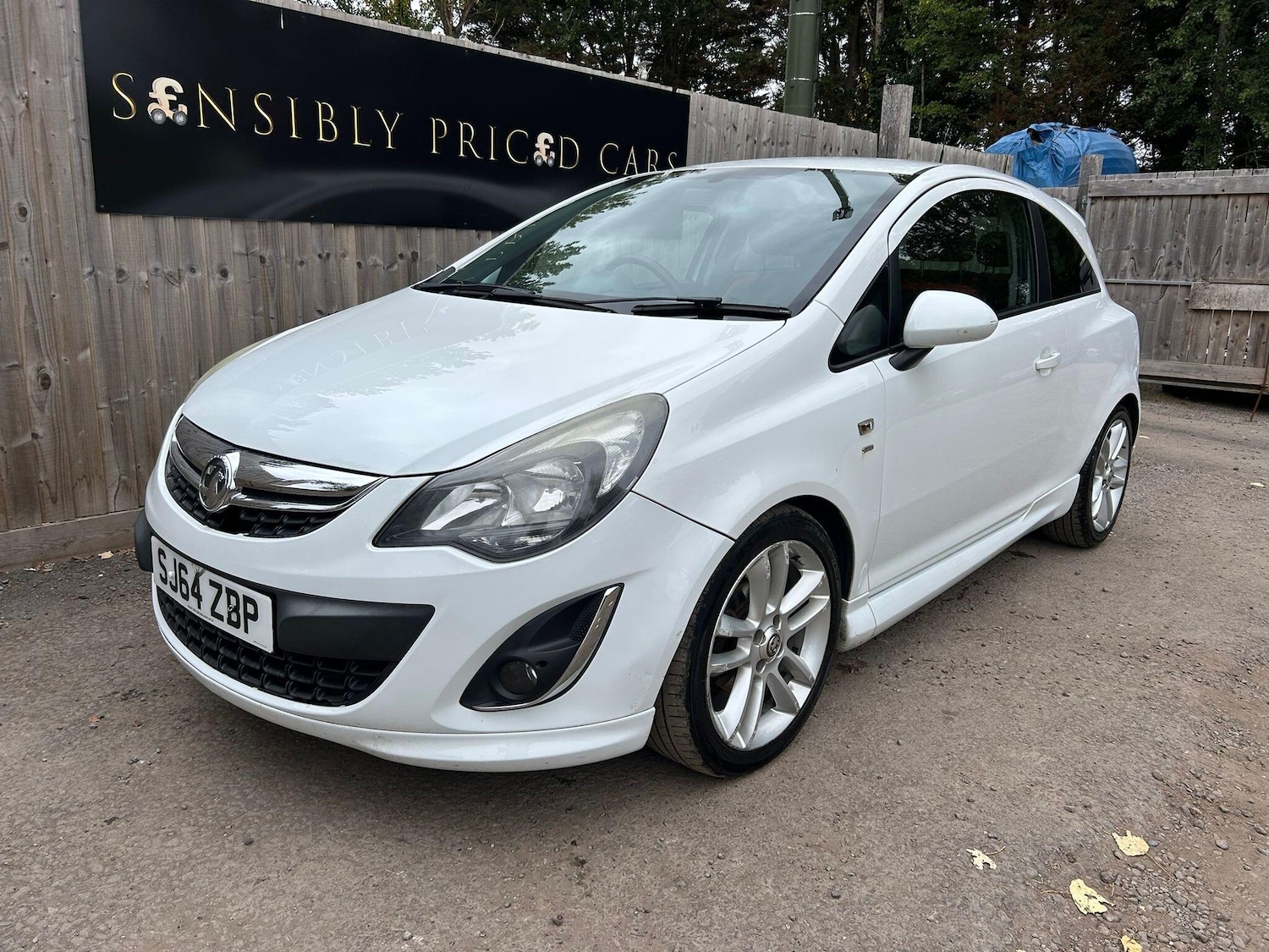 Used Vauxhall Corsa 2014 for sale - 76607407: Photo 3