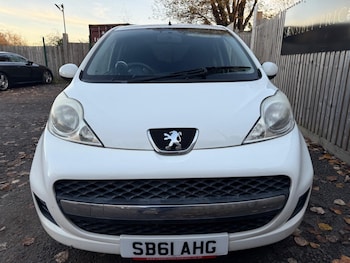 Used Peugeot 107 2011 for sale - 76632977: Photo