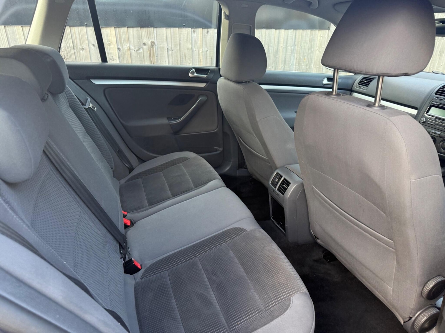 Used Volkswagen Golf 2009 for sale - 76608345: Photo 11