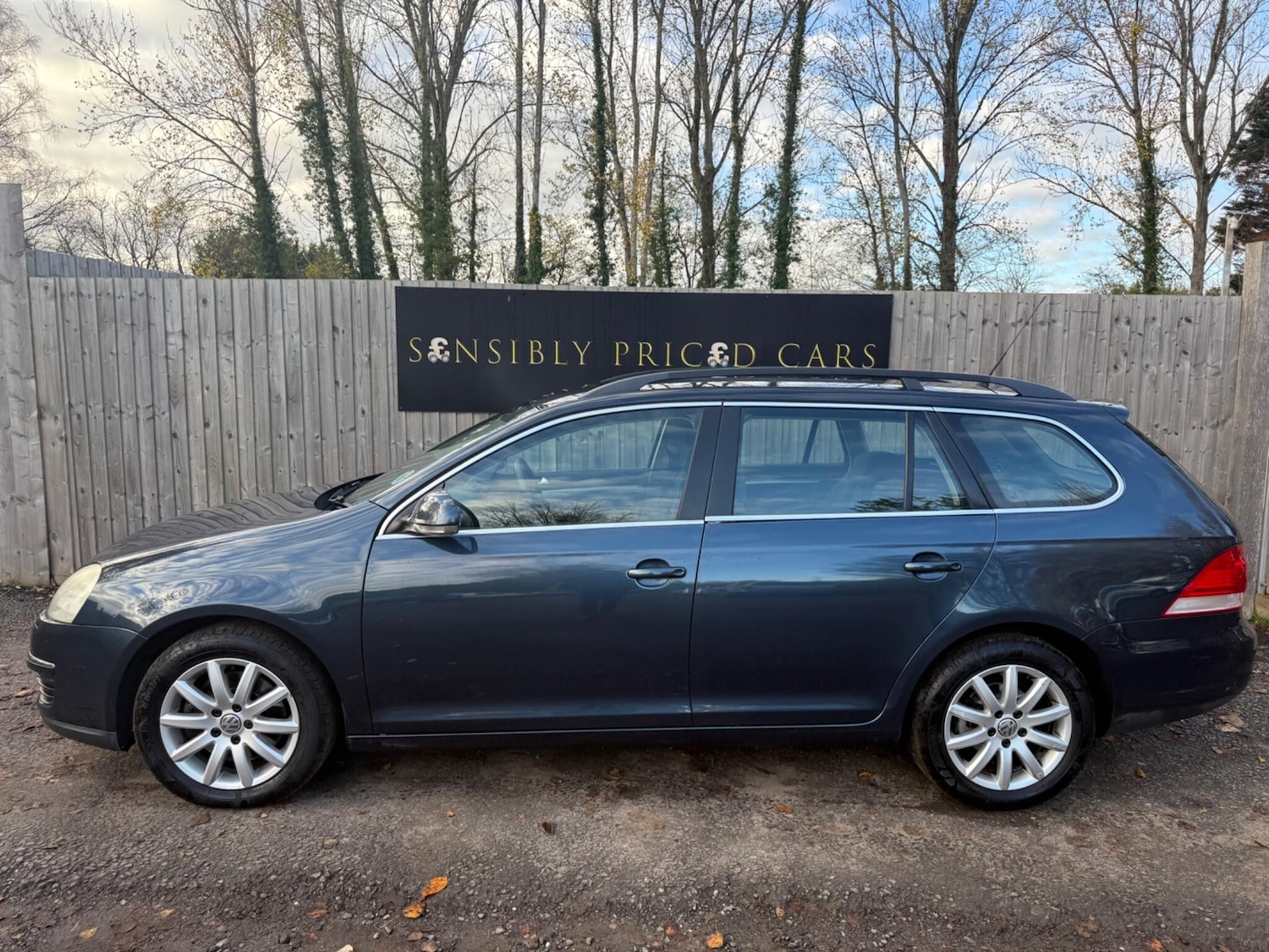 Used Volkswagen Golf 2009 for sale - 76608345: Photo 5