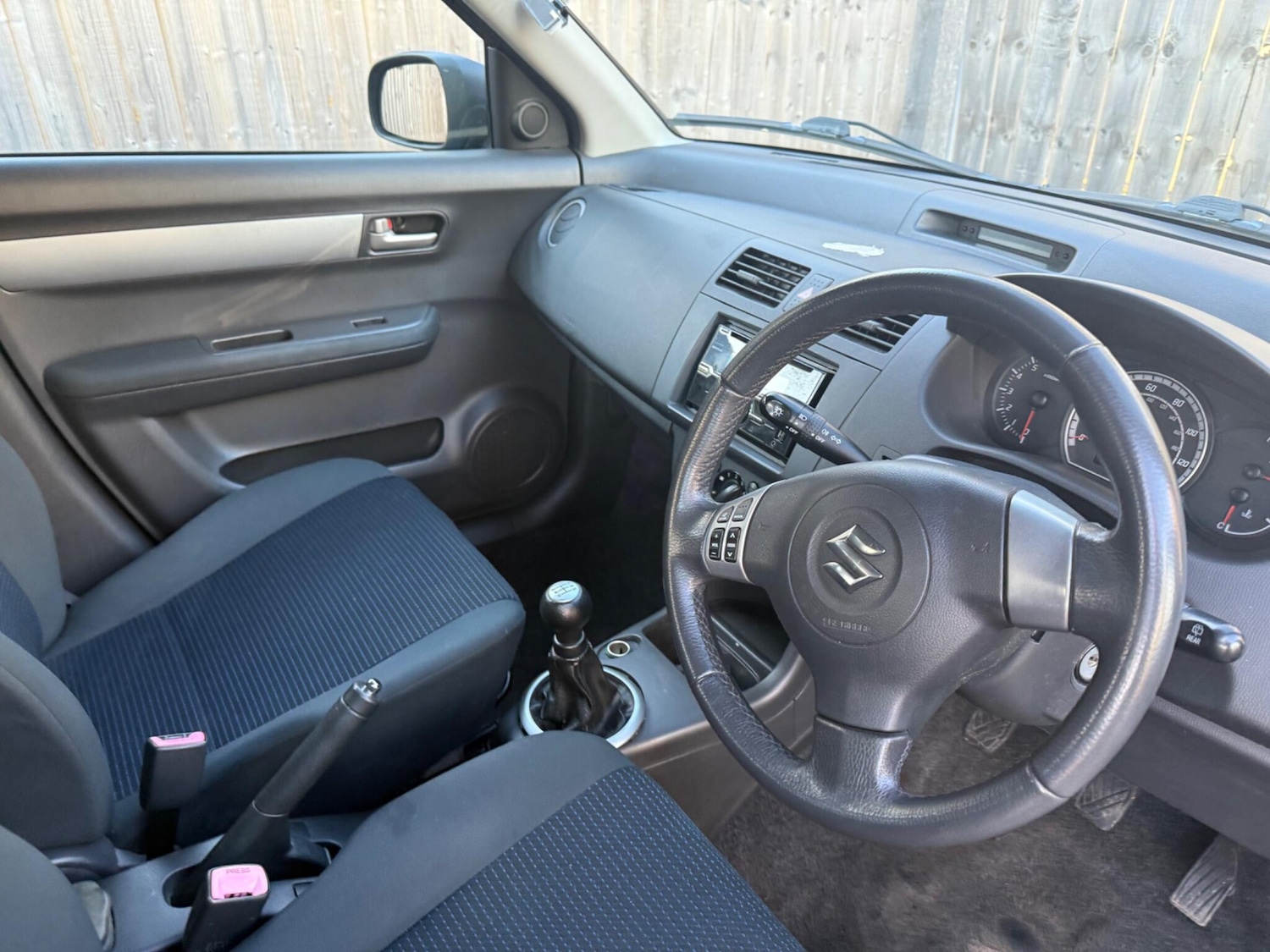 Used Suzuki Swift 2008 for sale - 76607004: Photo 6