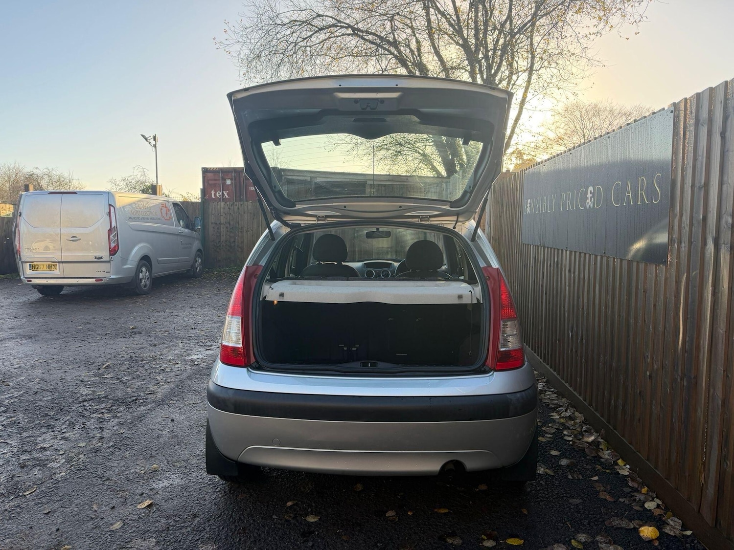 Used Citroen C3 2008 for sale - 76688990: Photo 6