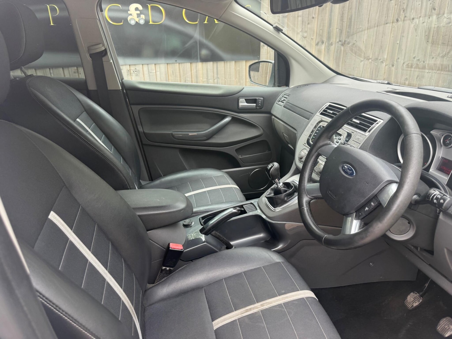 Used Ford Kuga 2011 for sale - 76608589: Photo 10