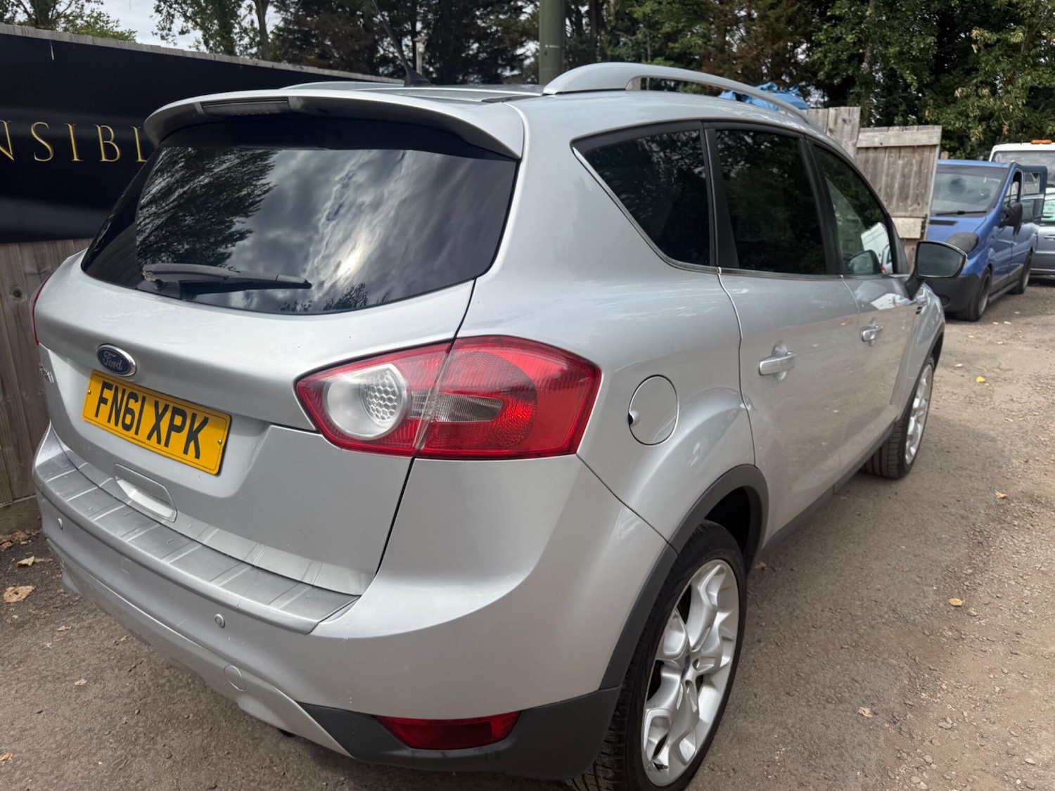 Used Ford Kuga 2011 for sale - 76608589: Photo 8