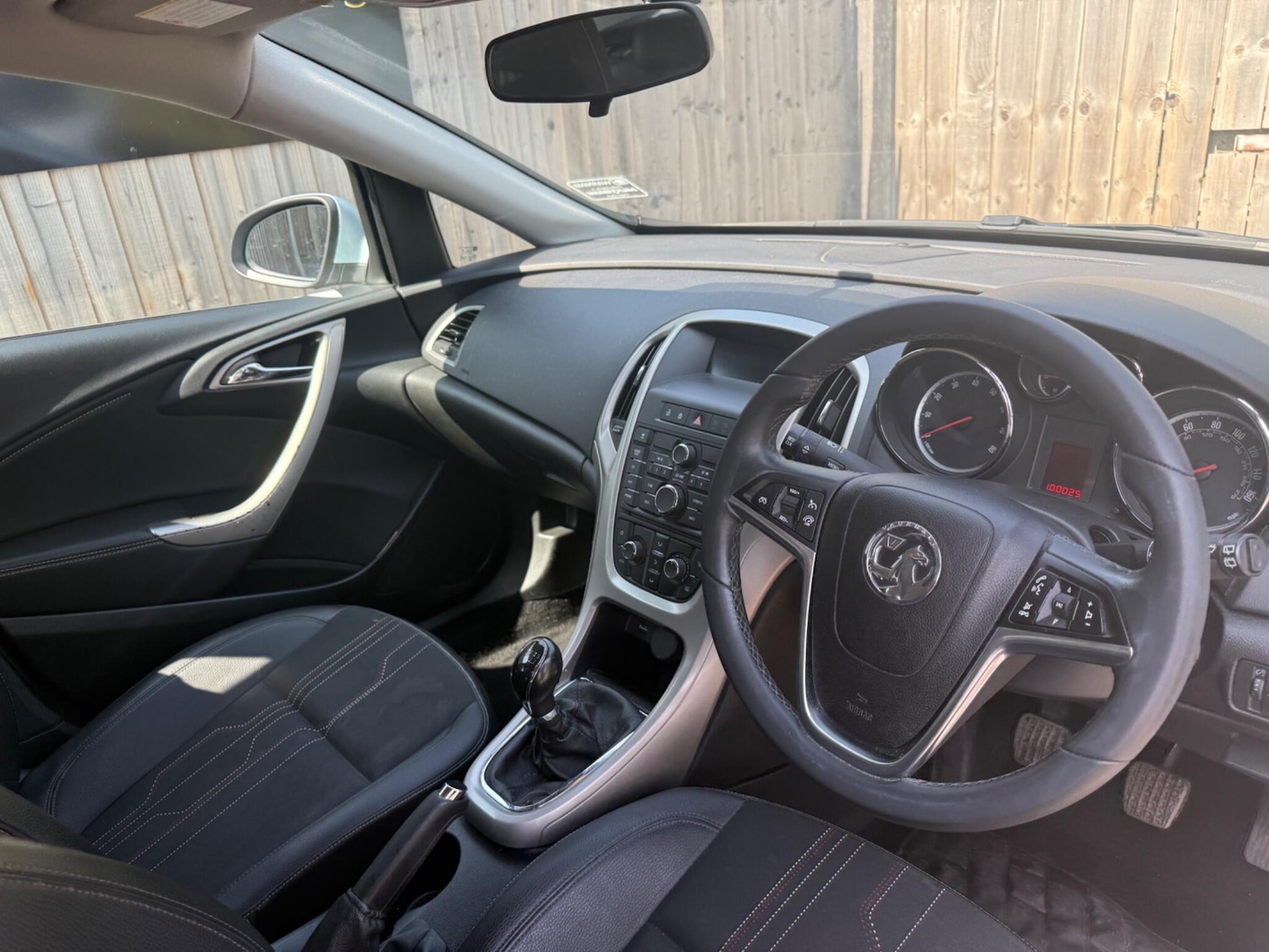 Used Vauxhall Astra 2013 for sale - 76608019: Photo 9