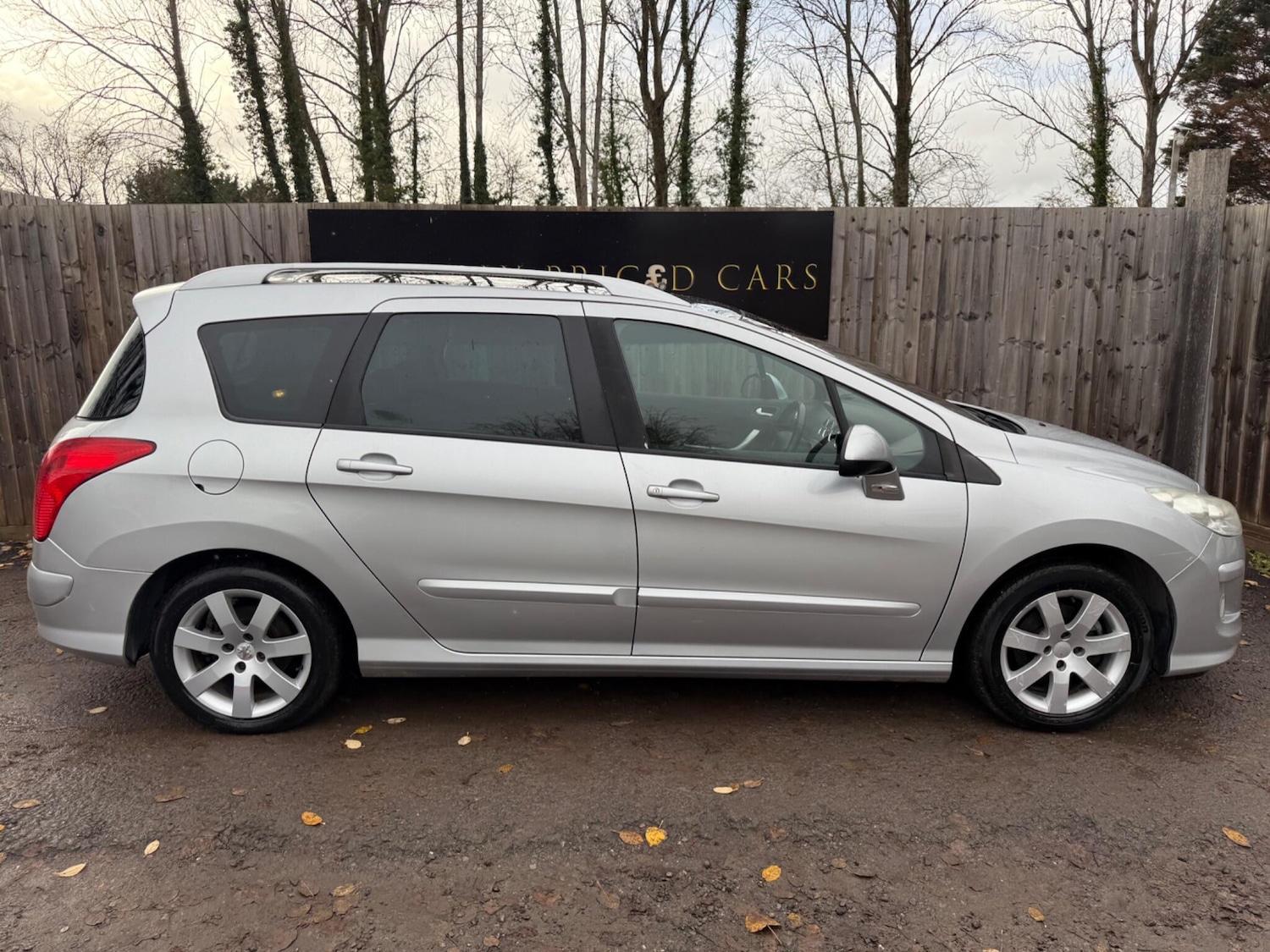 Used Peugeot 308 SW 2010 for sale - 76824573: Photo 7
