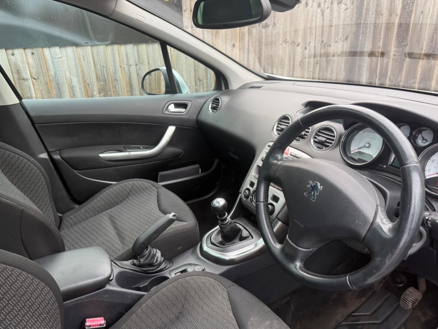 Used Peugeot 308 SW 2010 for sale - 76824573: Photo 9