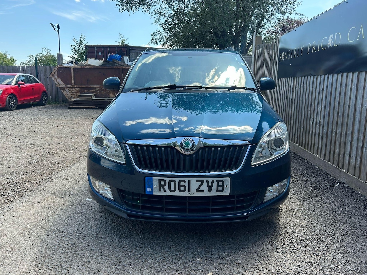 Used Skoda Fabia 2011 for sale - 76608074: Photo 2