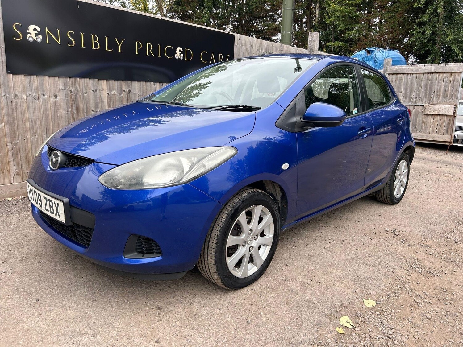 Used Mazda Mazda2 2009 for sale - 76607409: Photo 3