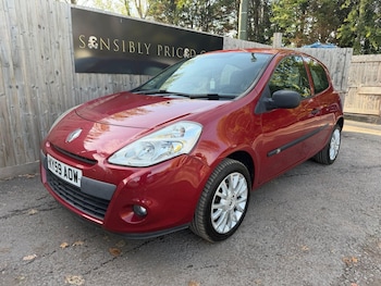 Used Renault Clio 2009 for sale - 76607877: Photo