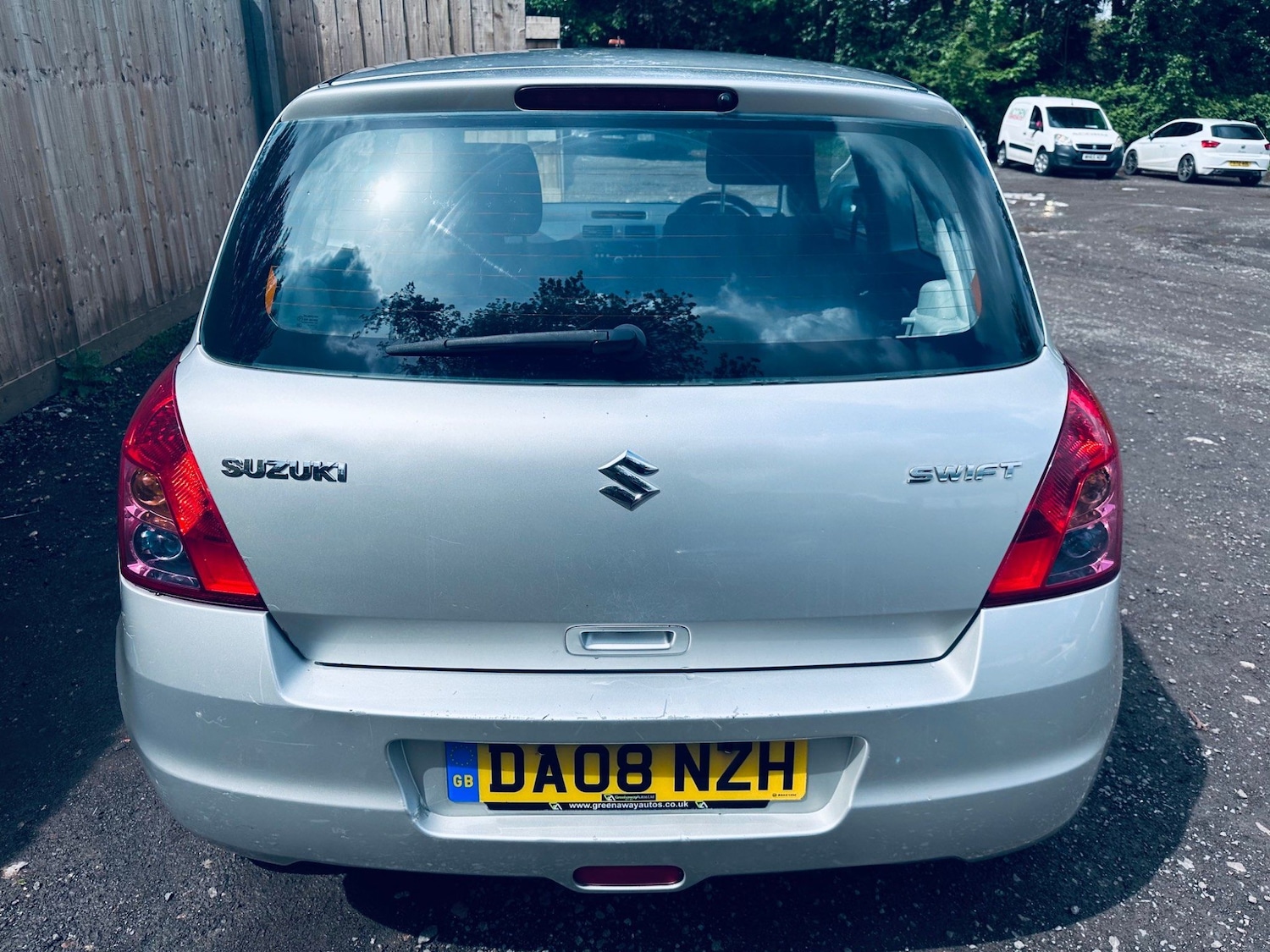 Used Suzuki Swift 2008 for sale - 76607573: Photo 8