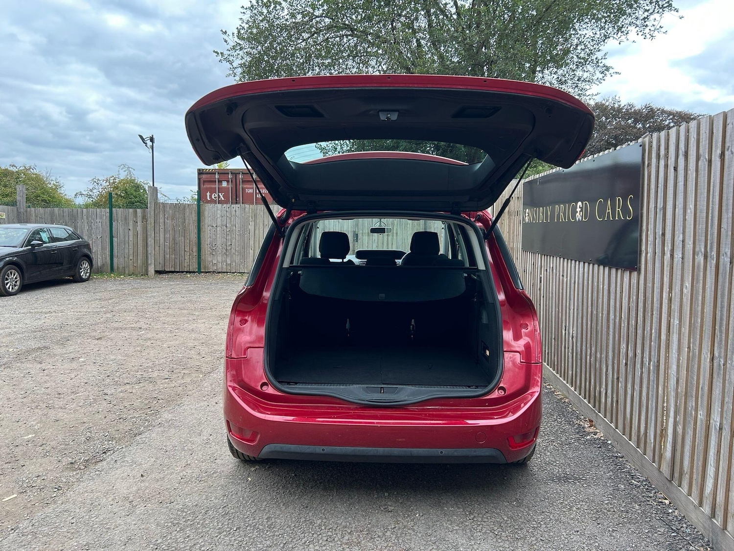 Used Citroen C4 Grand Picasso 2017 for sale - 76607351: Photo 13