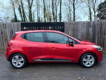Used Renault Clio 2015 for sale - 76607687: Photo